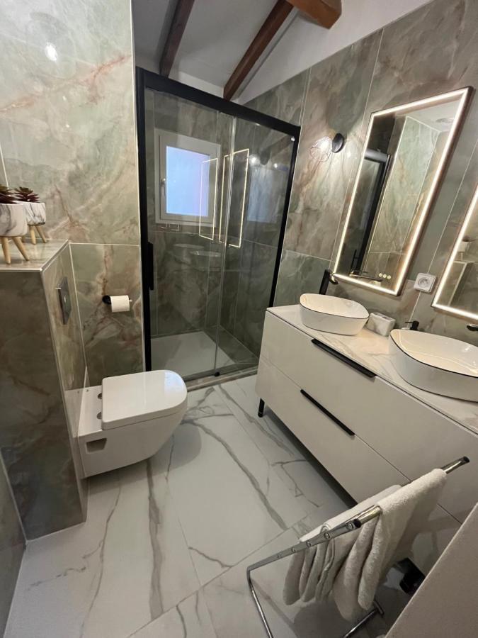 Appart Hotel Le 8 Le Duplex Макон Екстер'єр фото